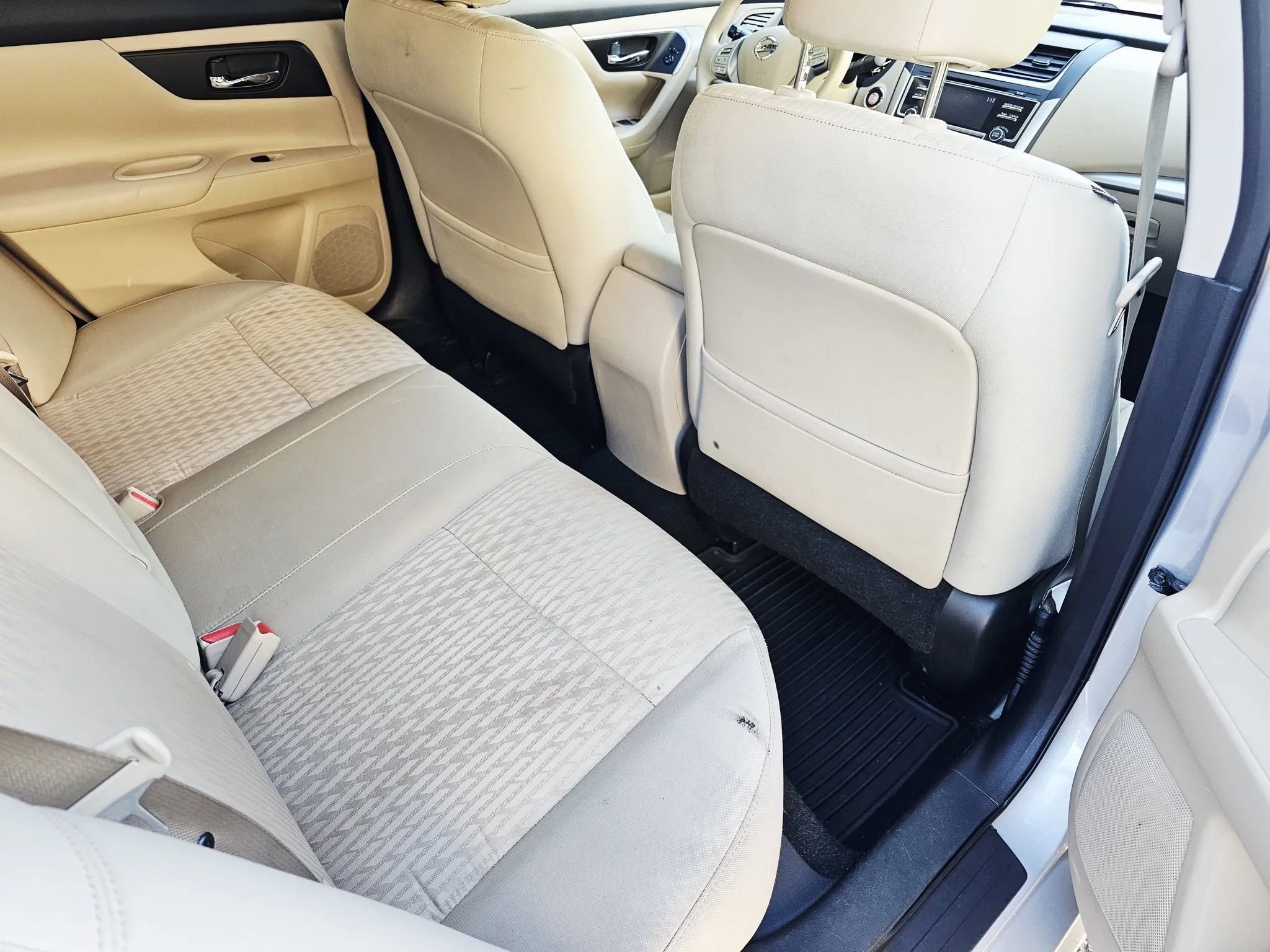 Used 2016 Nissan Altima 2.5 S w/ Power Driver Seat Package image 12
