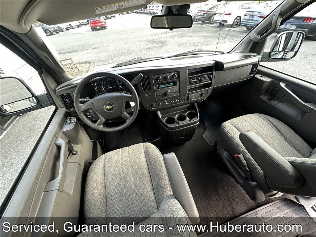 Used 2023 Chevrolet Express 3500 LT w/ LT Preferred Equipment Group image 10