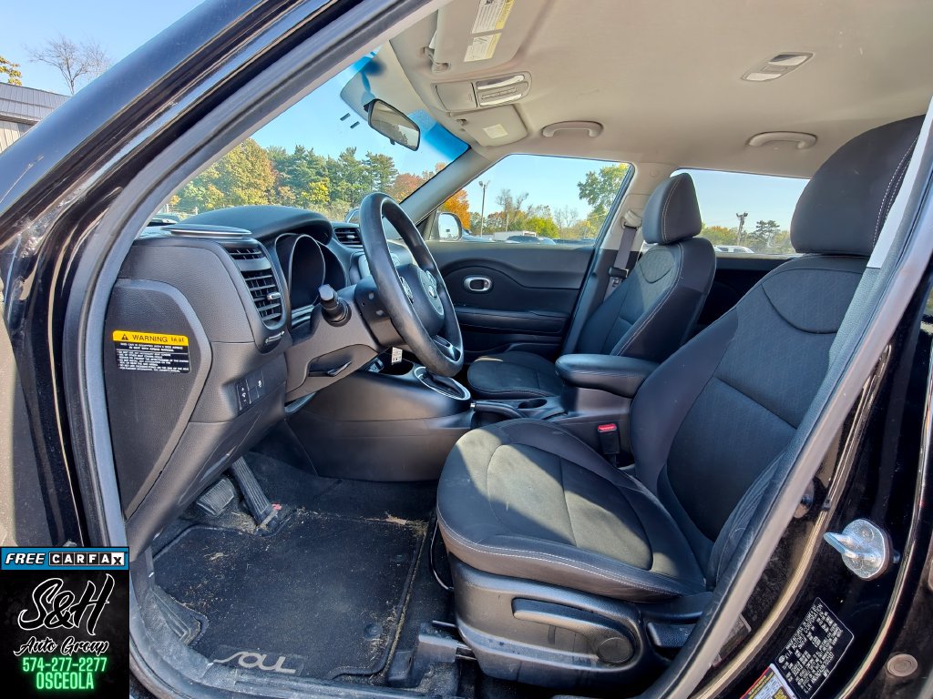Used 2019 Kia Soul FWD image 16