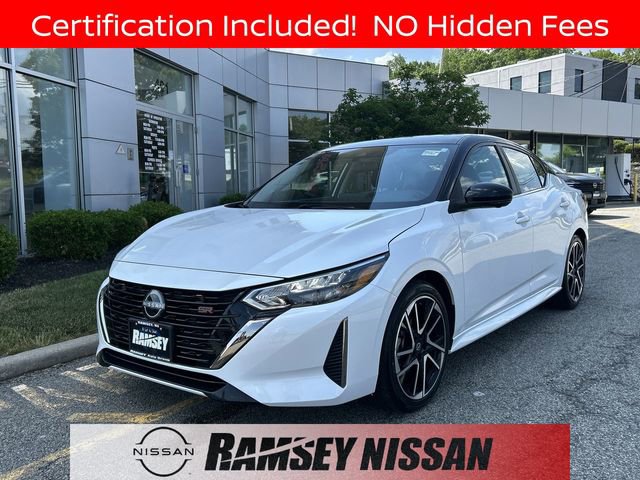 Certified 2025 Nissan Sentra SR w/ SR Premium Package FWD image 1