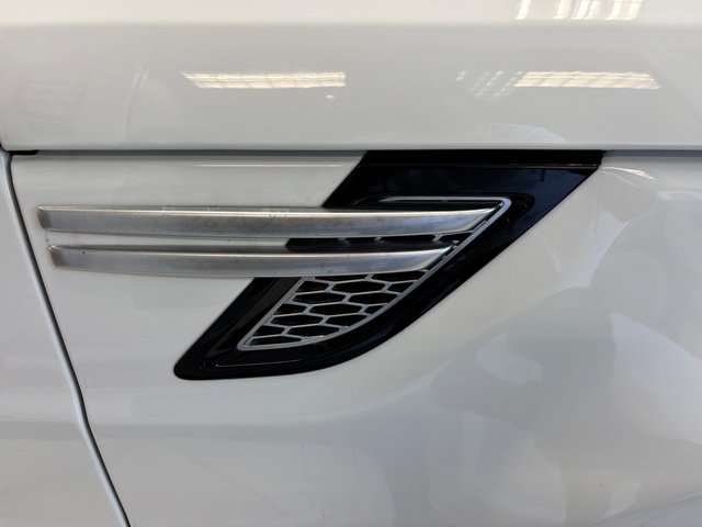 Used 2016 Land Rover Range Rover Sport HSE AWD/4WD image 18