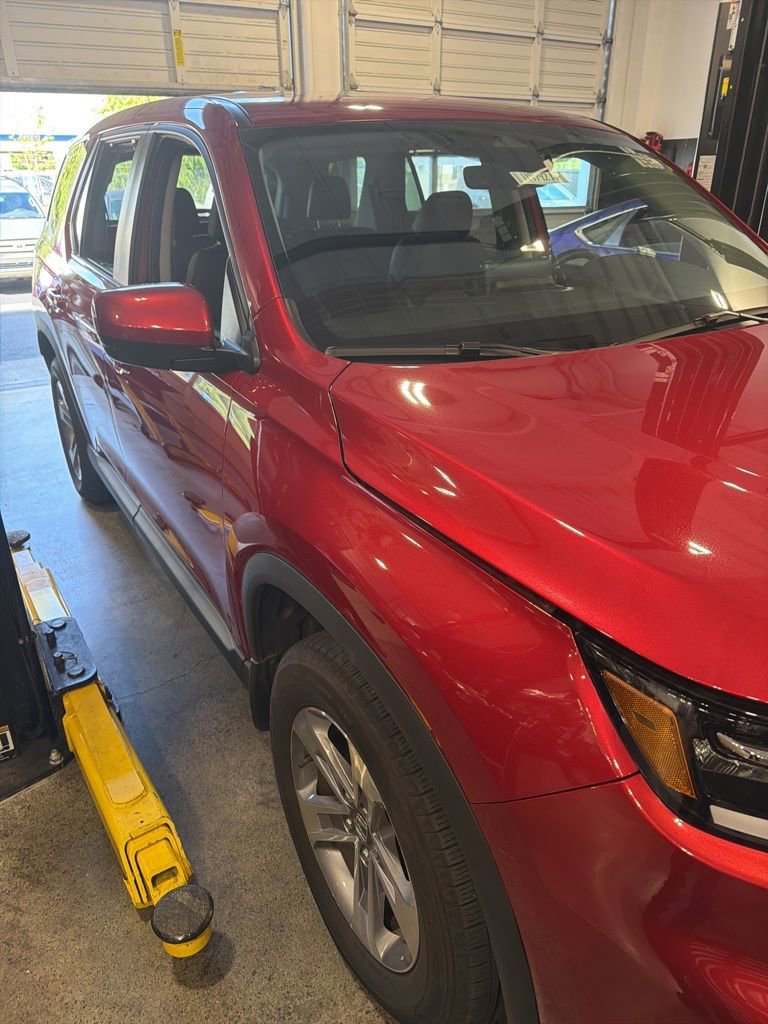 Certified 2025 Honda Pilot EX-L image 3