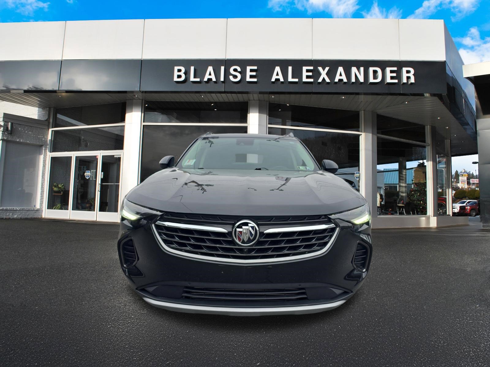 Used 2023 Buick Envision Essence w/ Technology Package I AWD/4WD image 9