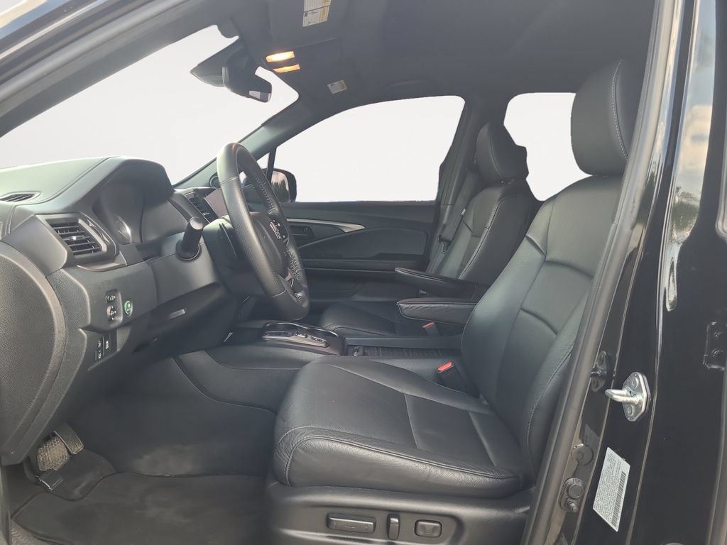Used 2023 Honda Passport EX-L image 9