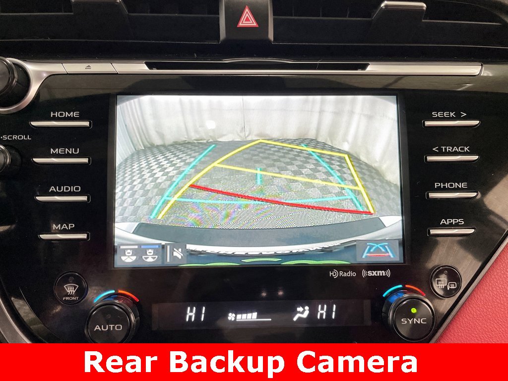 Used 2019 Toyota Camry XSE image 3