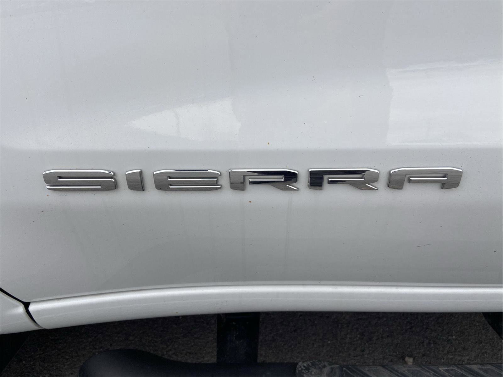 Used 2023 GMC Sierra 1500 Pro w/ Graphite Edition image 15