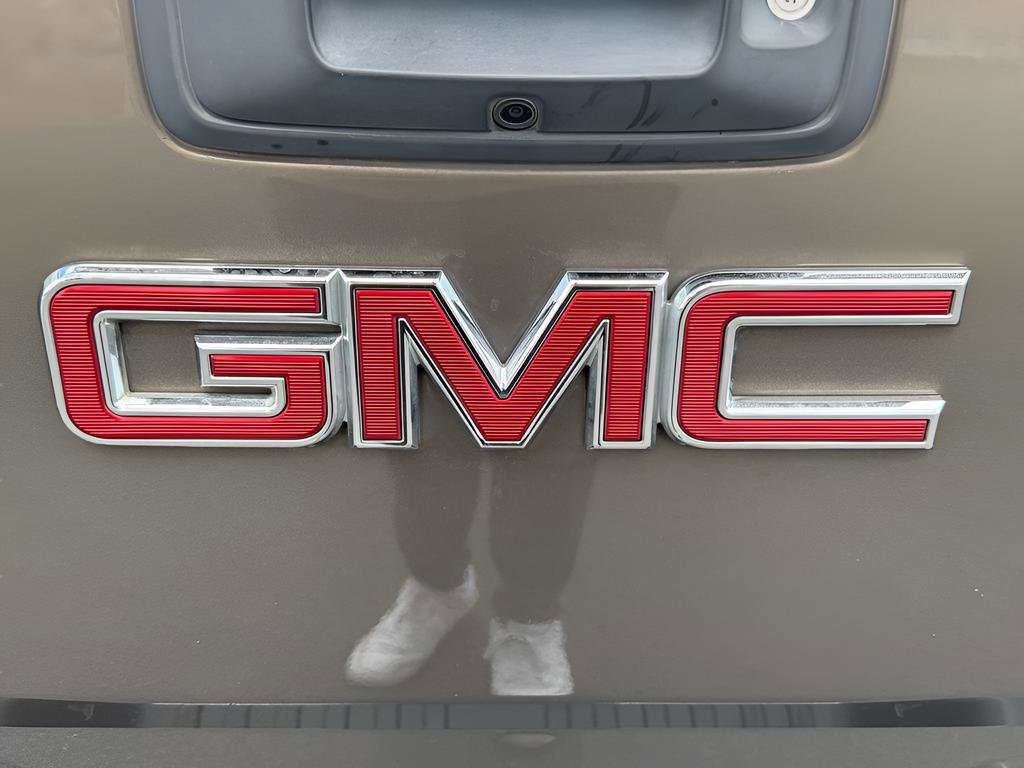 Used 2015 GMC Canyon SLT image 35