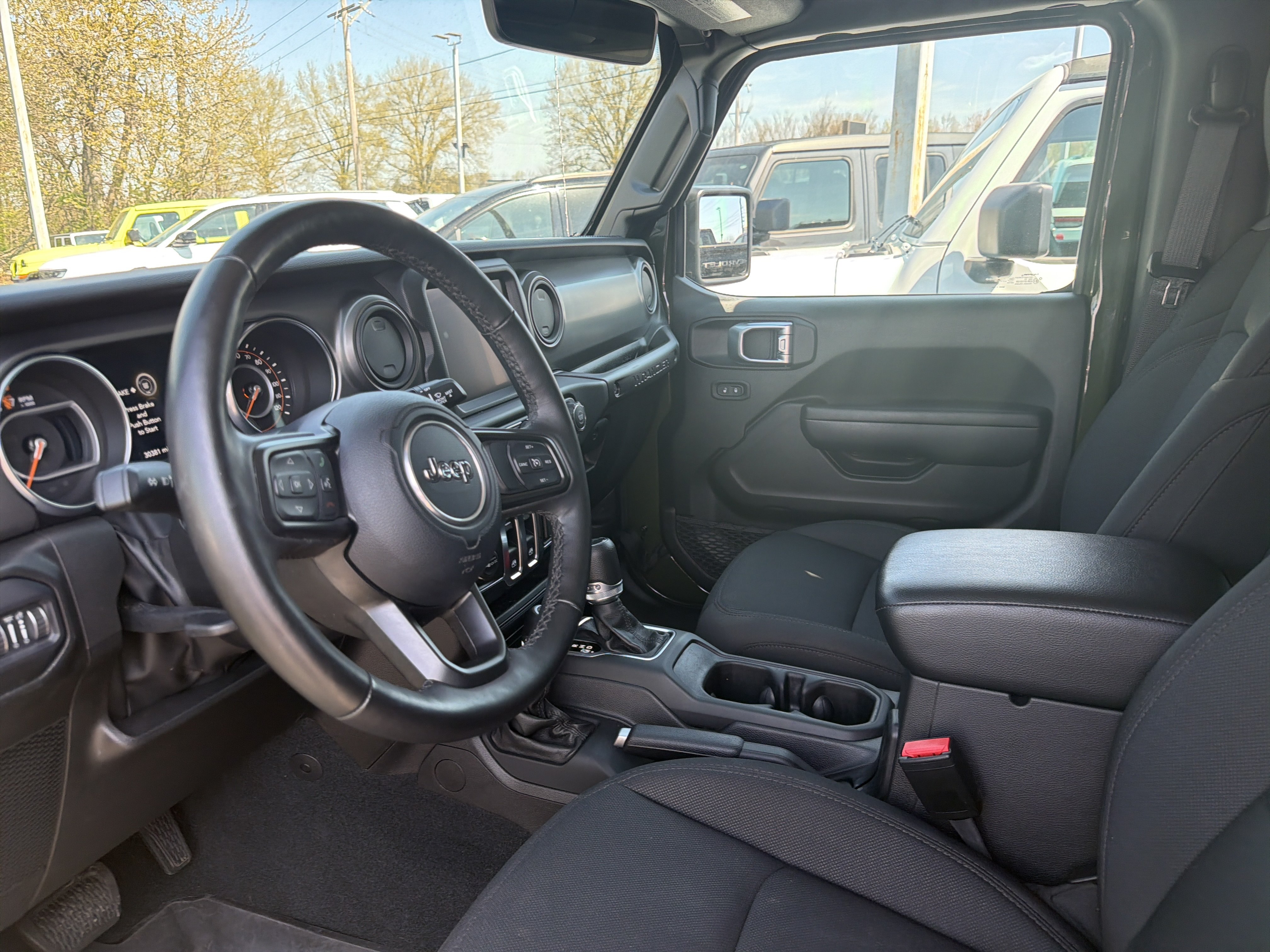 Used 2022 Jeep Wrangler Willys AWD/4WD image 11