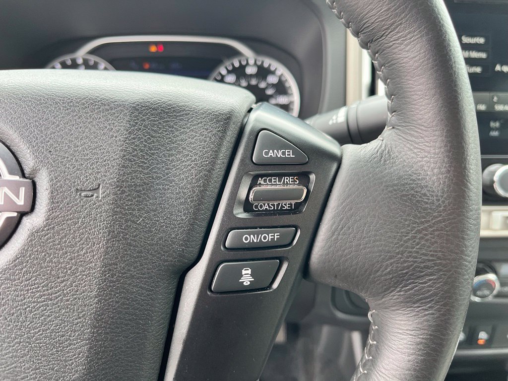 Used 2025 Nissan Frontier SV w/ SV Convenience Package RWD image 24