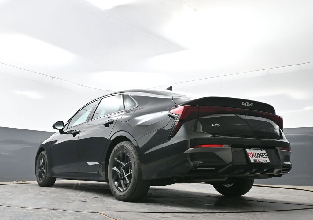 Used 2025 Kia K5 LXS FWD image 53