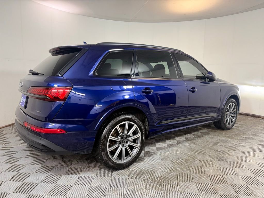 Used 2023 Audi Q7 2.0T Premium Plus w/ Premium Plus Package AWD/4WD image 7