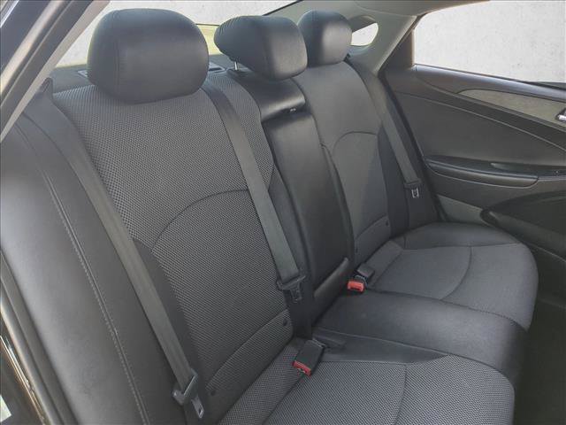 Used 2011 Hyundai Sonata SE FWD image 17