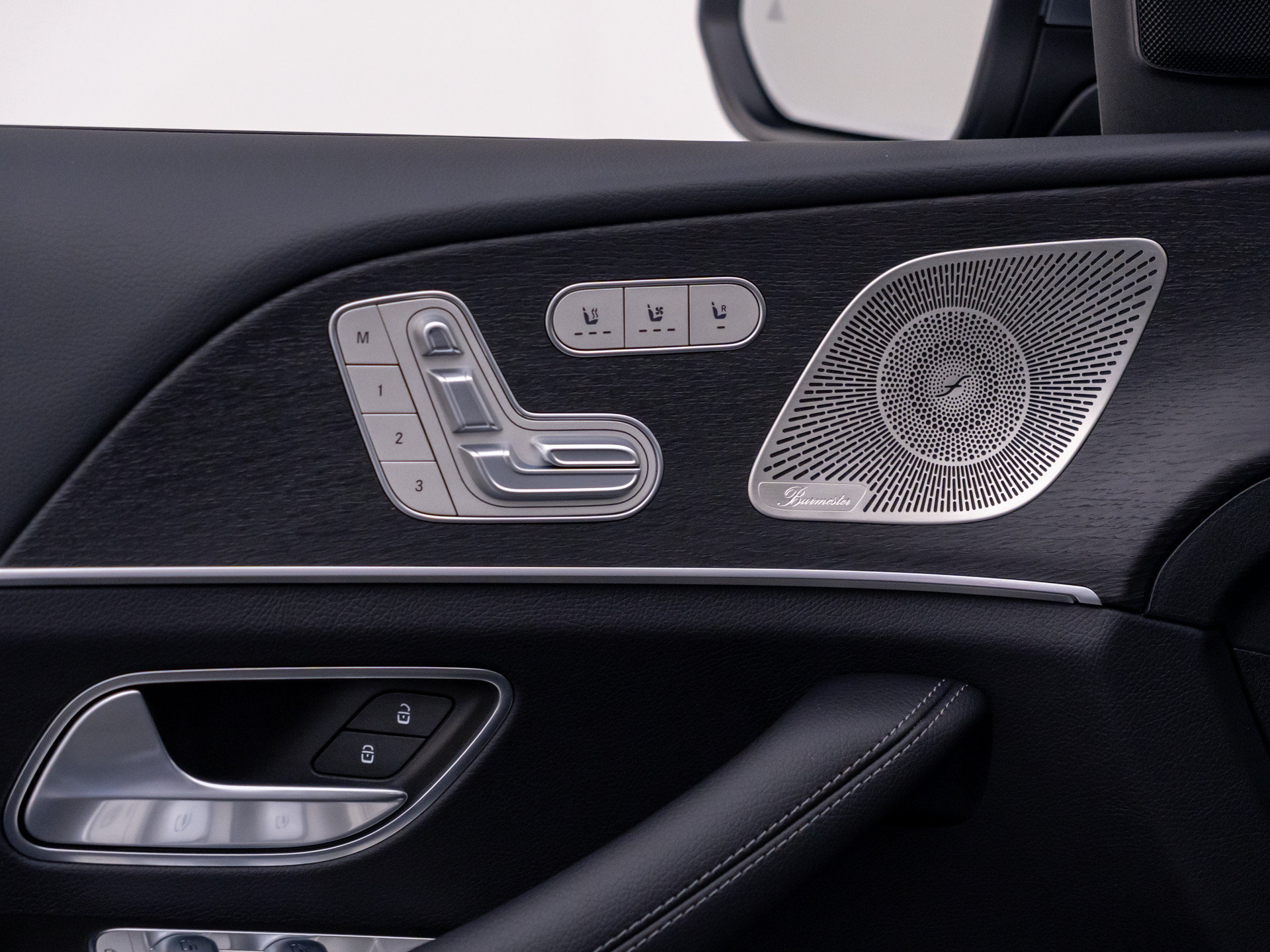 New 2026 Mercedes-Benz GLS 450 4MATIC image 14