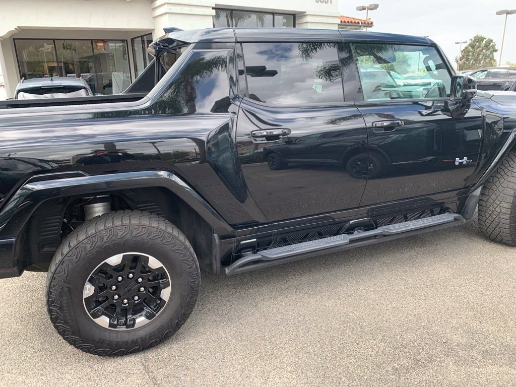 Used 2025 GMC Hummer EV 2X w/ Extreme Off-Road Package AWD/4WD image 5