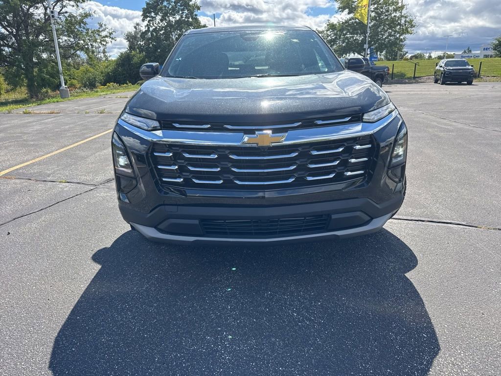 New 2026 Chevrolet Equinox LT w/ Convenience Package II image 2