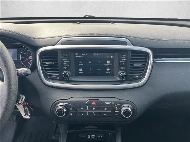 Used 2020 Kia Sorento L image 13