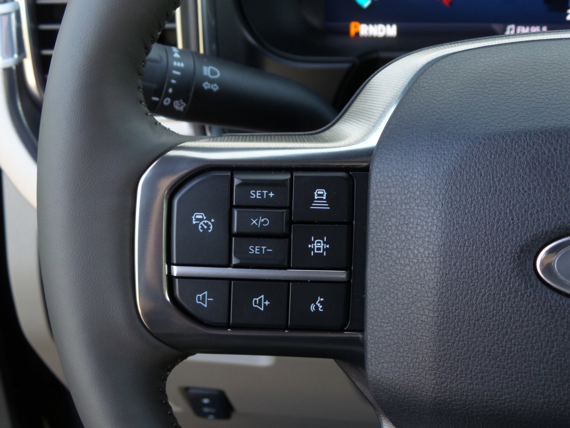 Used 2026 Ford F450 Platinum w/ Platinum Plus Package image 40