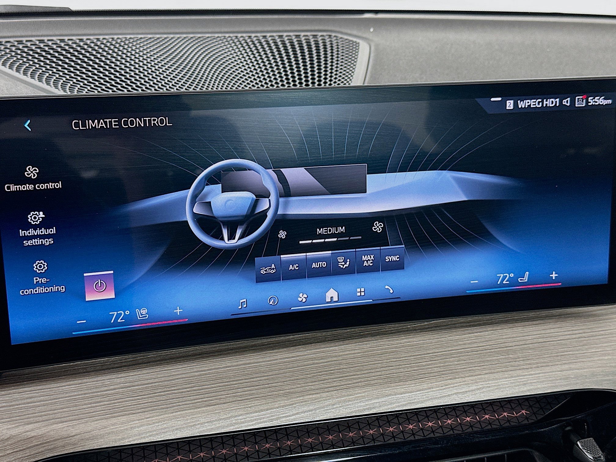 Used 2025 BMW 330i Sedan image 24