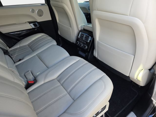 Used 2017 Land Rover Range Rover Supercharged AWD/4WD image 13