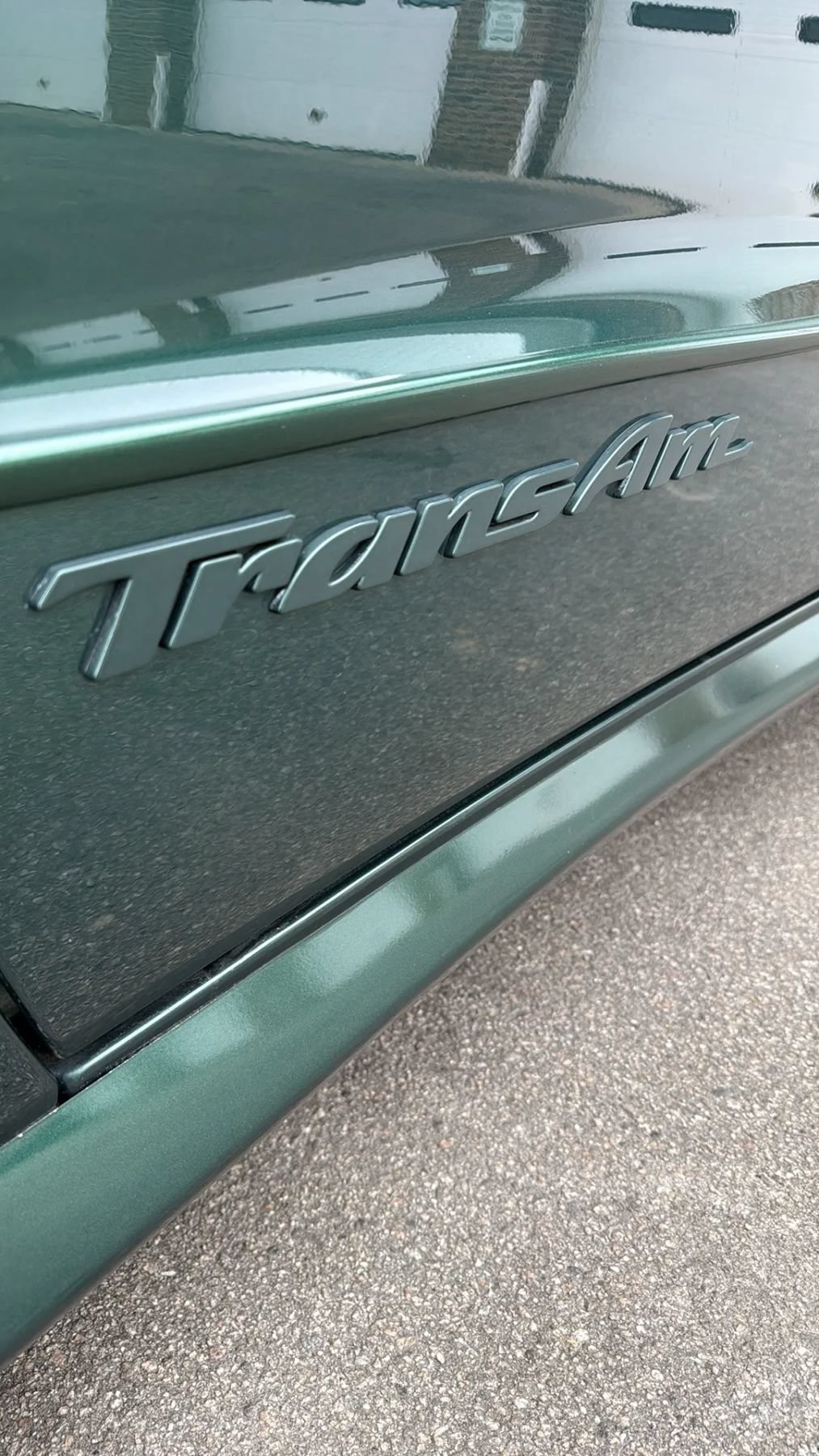 Used 1996 Pontiac Firebird Trans Am RWD image 10