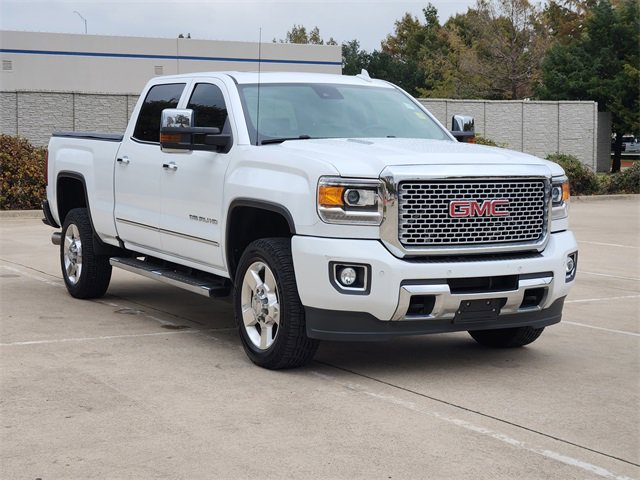 Used 2016 GMC Sierra 2500 Denali w/ Duramax Plus Package image 3