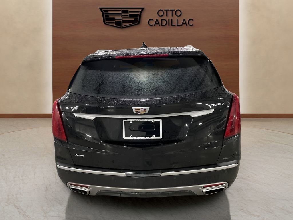 Used 2022 Cadillac XT5 Premium Luxury image 3