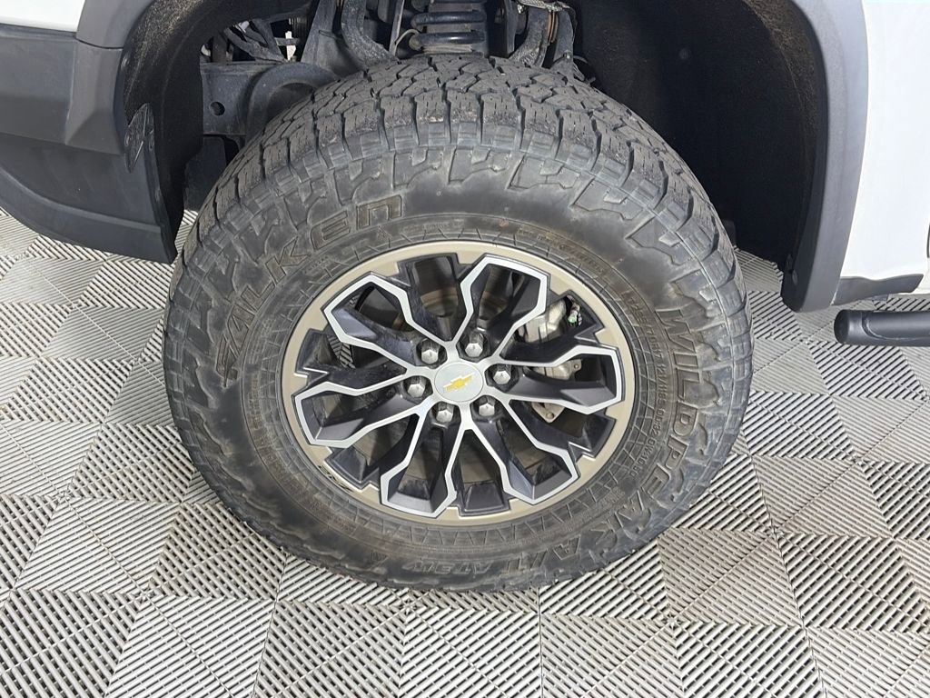 Used 2019 Chevrolet Colorado ZR2 w/ LPO, Power Package image 8