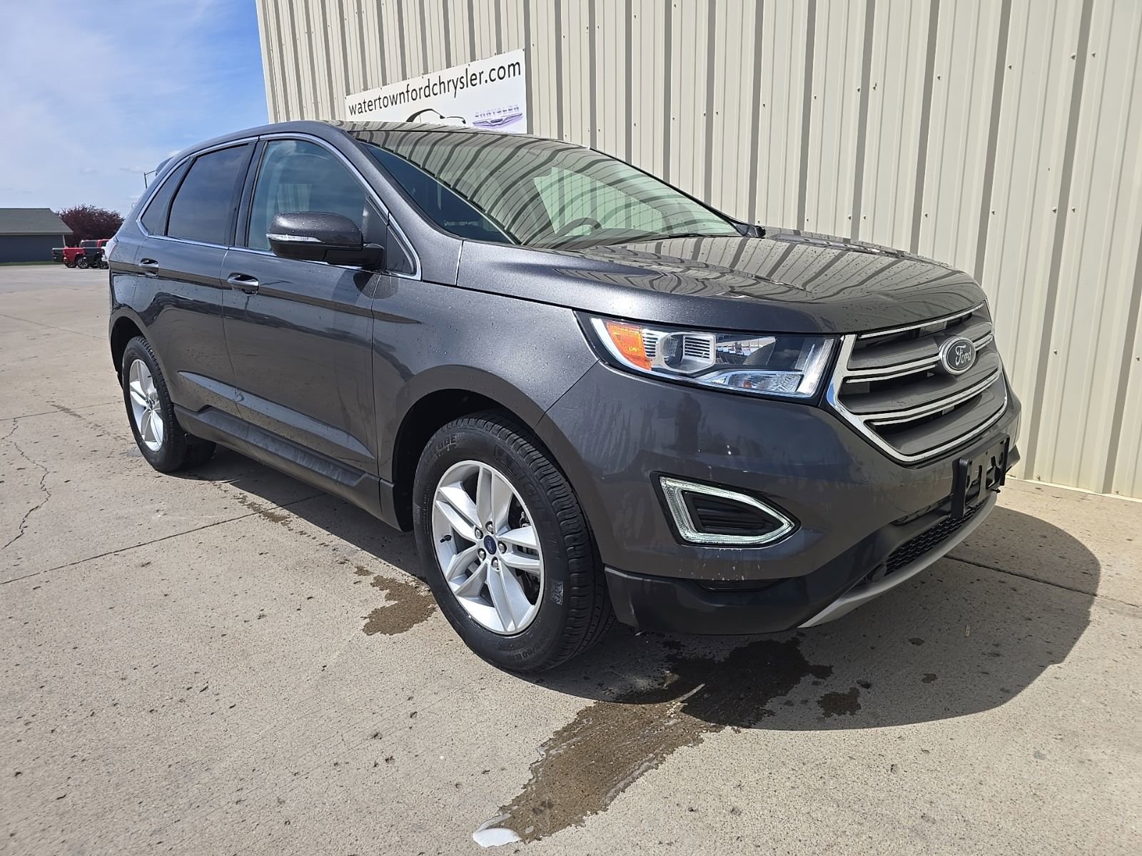 Used 2017 Ford Edge SEL AWD/4WD image 2