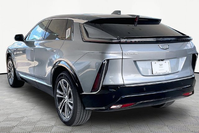 New 2027 Cadillac Lyriq Luxury RWD image 4
