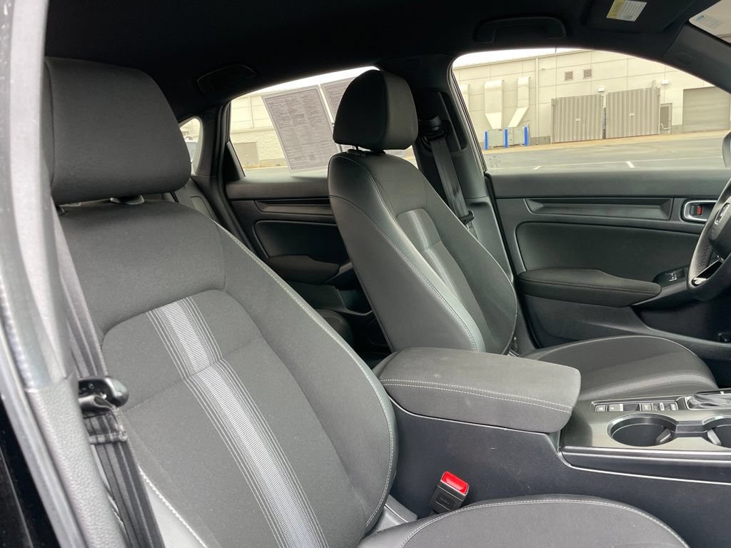 Certified 2025 Honda Civic Sport image 31