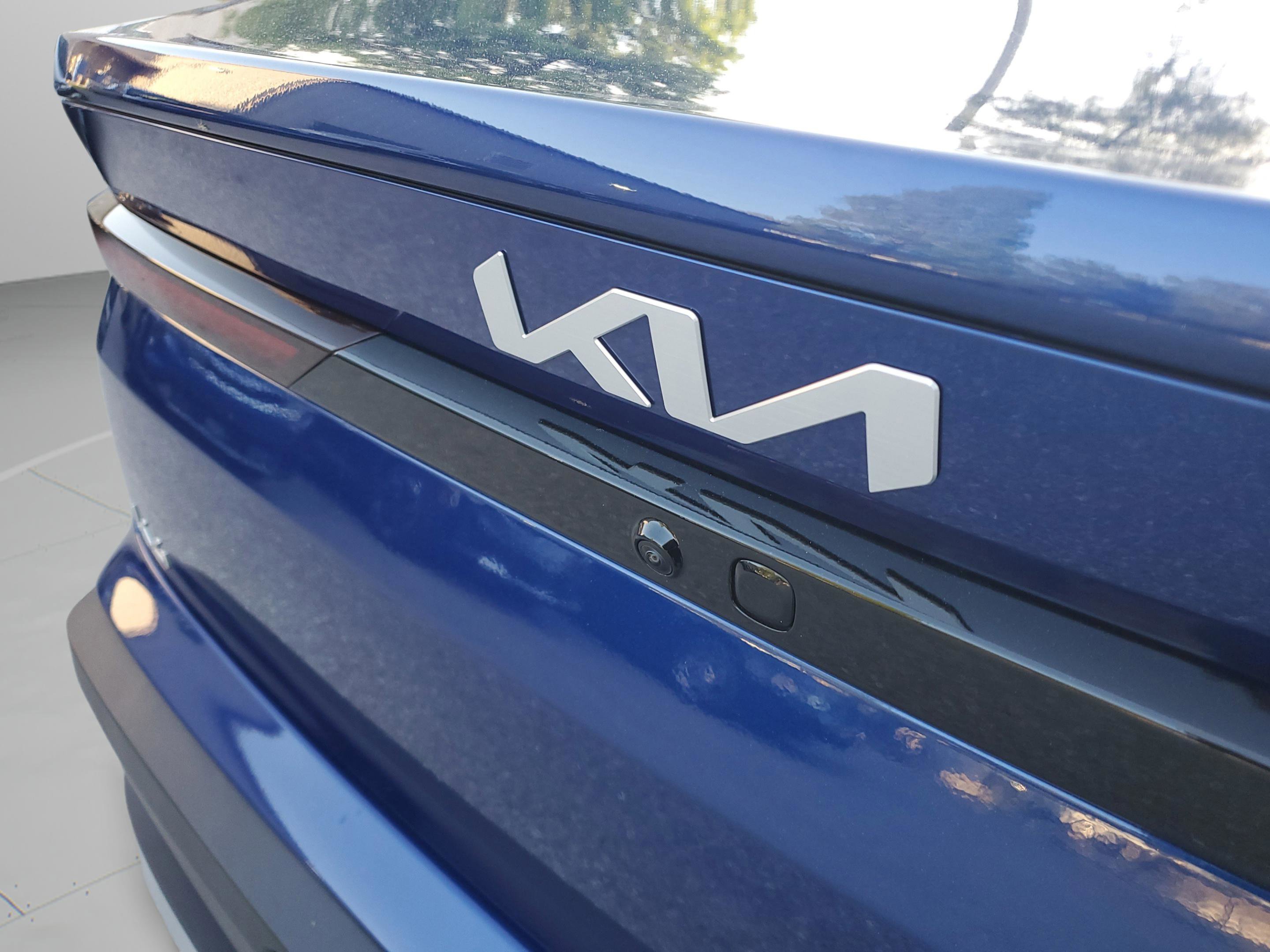 Certified 2025 Kia K4 EX FWD image 30