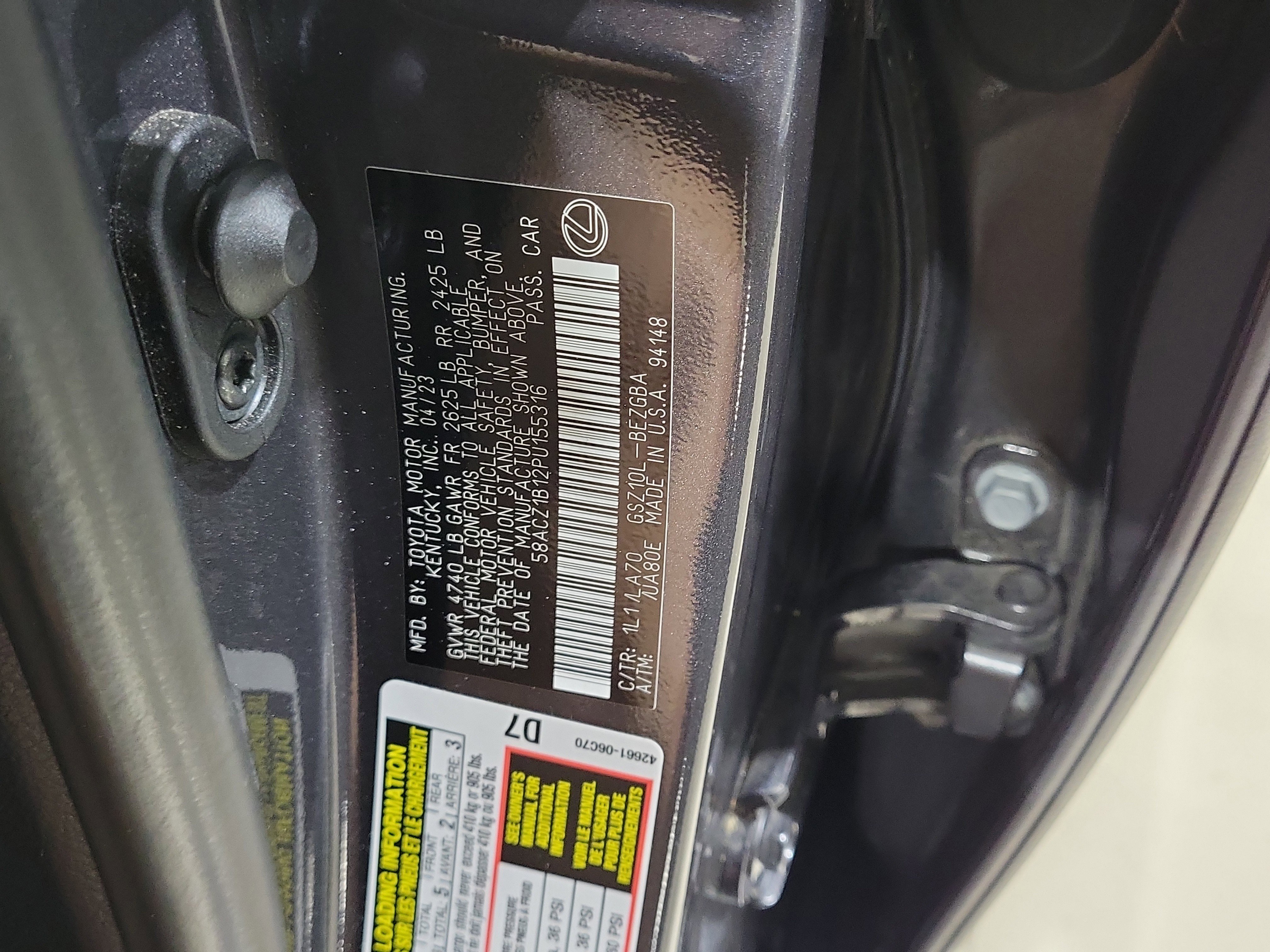 Used 2023 Lexus ES 350 w/ Accessory Package (Z2) image 30