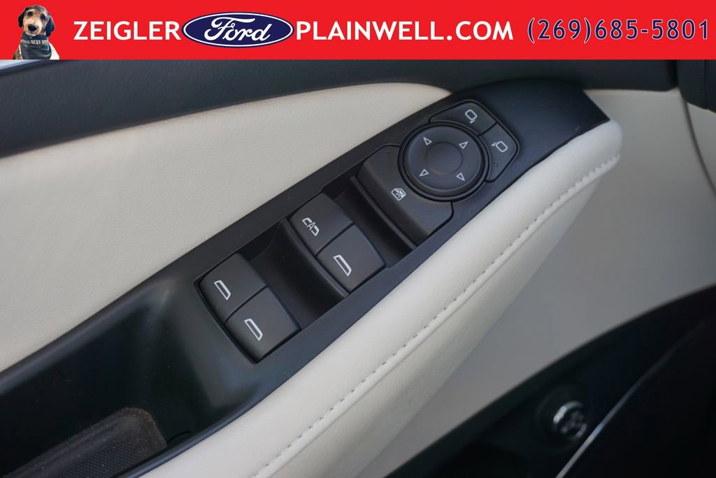 Used 2023 Buick Enclave Essence w/ Experience Buick Package AWD/4WD image 30