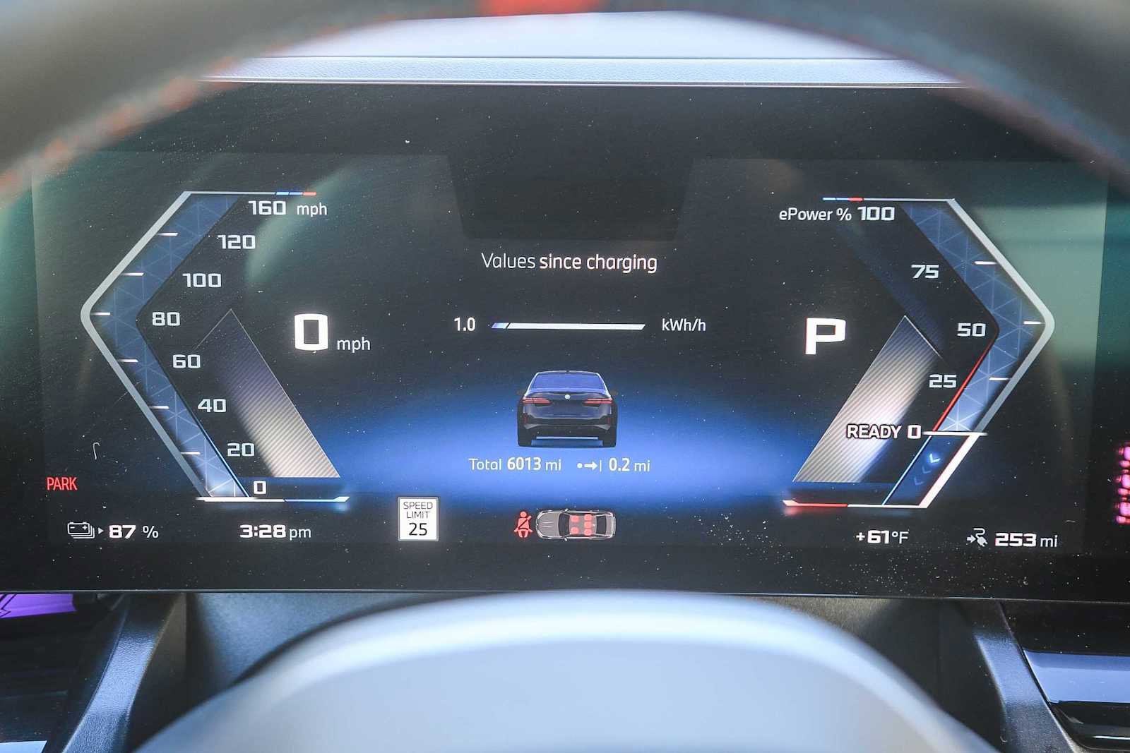 Used 2025 BMW i5 M60 w/ Premium Package image 19