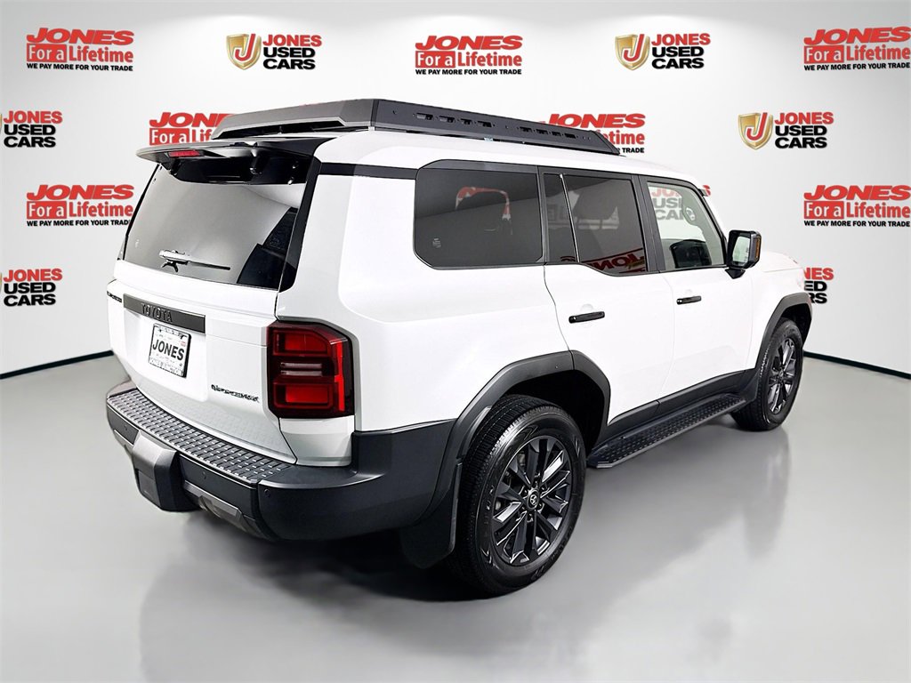 Used 2024 Toyota Land Cruiser image 18