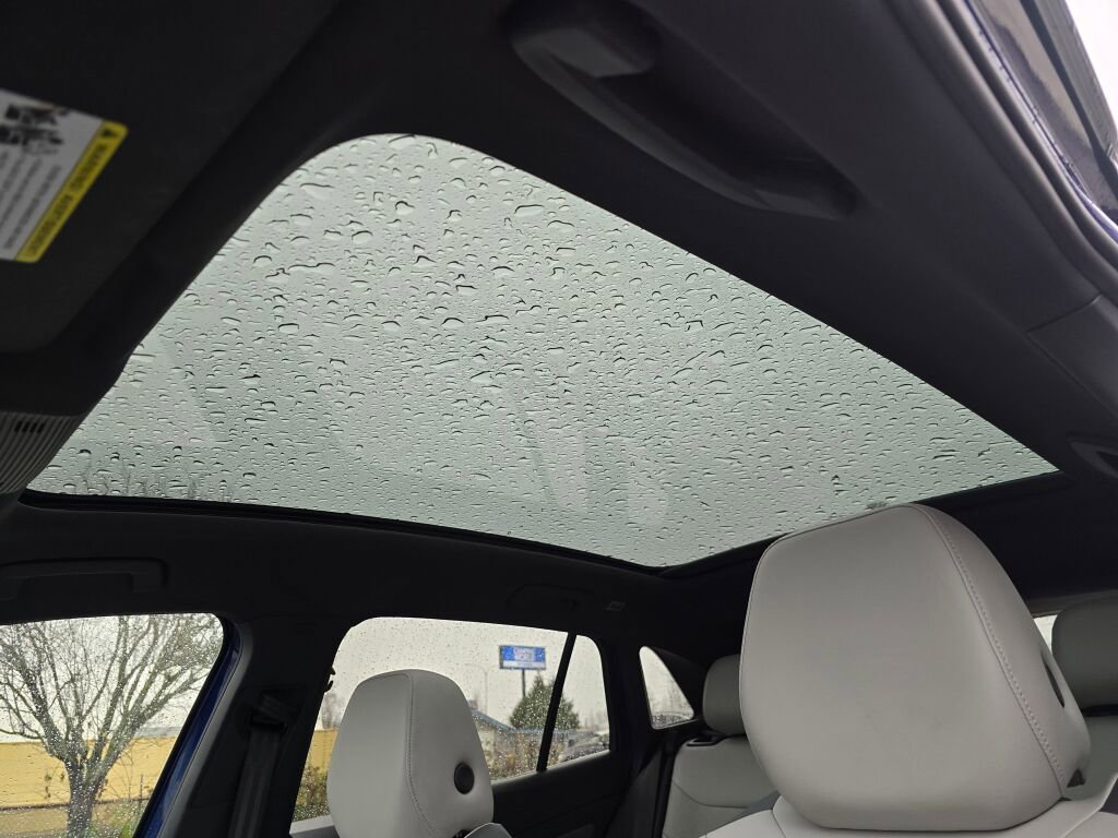 Used 2022 Volkswagen ID.4 Pro S image 22