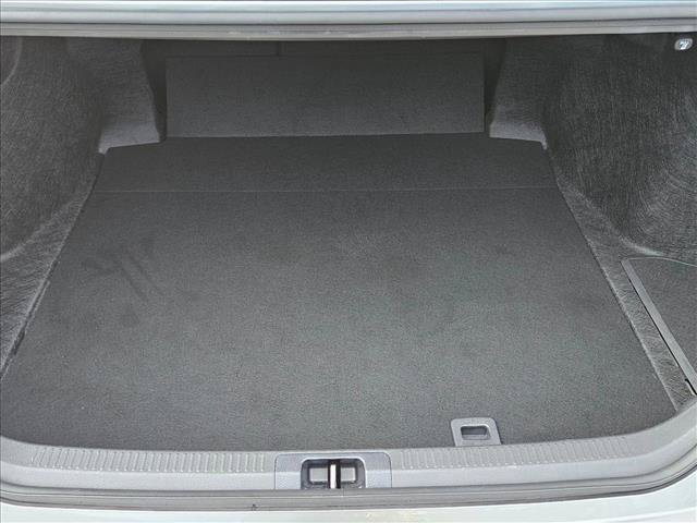 Used 2026 Toyota Camry SE FWD image 6