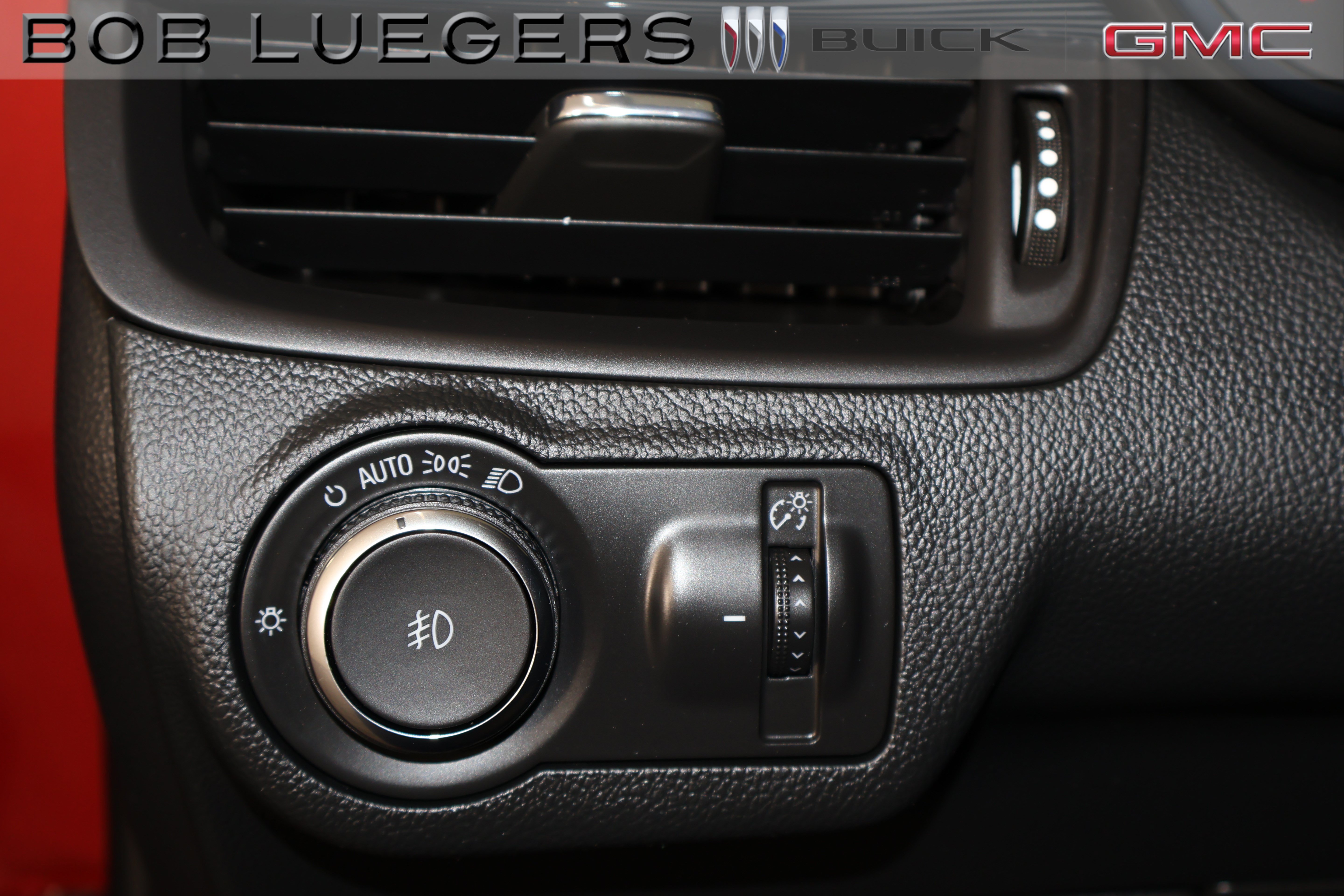 Certified 2017 Buick Envision Preferred FWD image 27