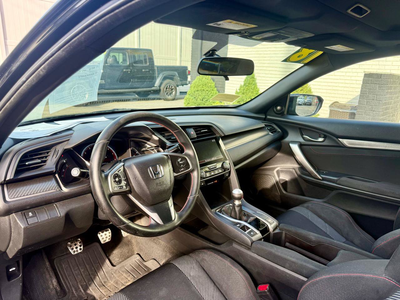 Used 2018 Honda Civic Si image 12