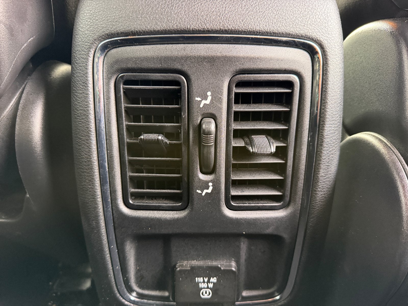 Used 2021 Jeep Grand Cherokee Laredo w/ Security & Convenience Group AWD/4WD image 32