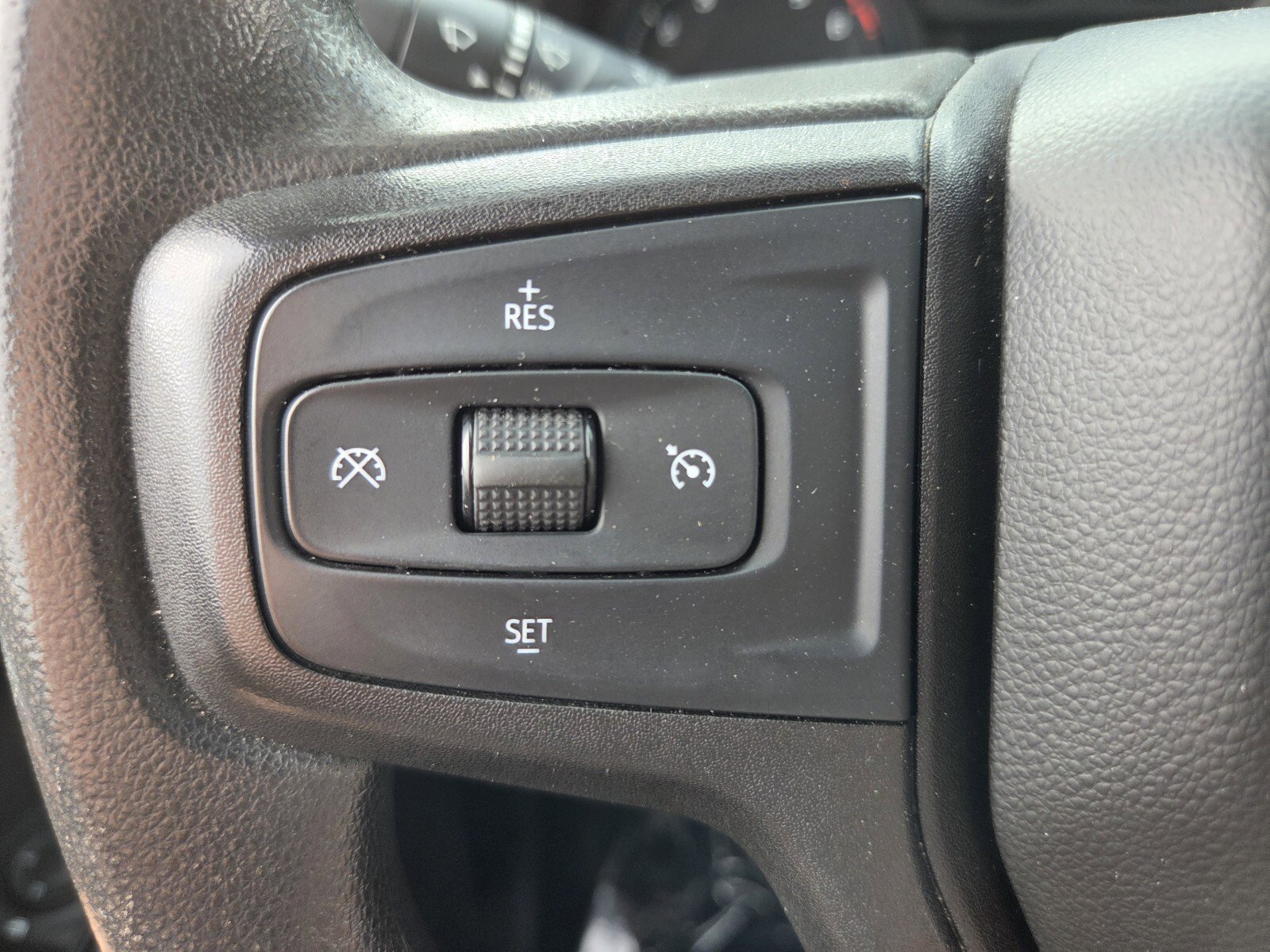 Used 2020 Chevrolet Silverado 1500 Custom w/ Custom Max Trailering Package image 26