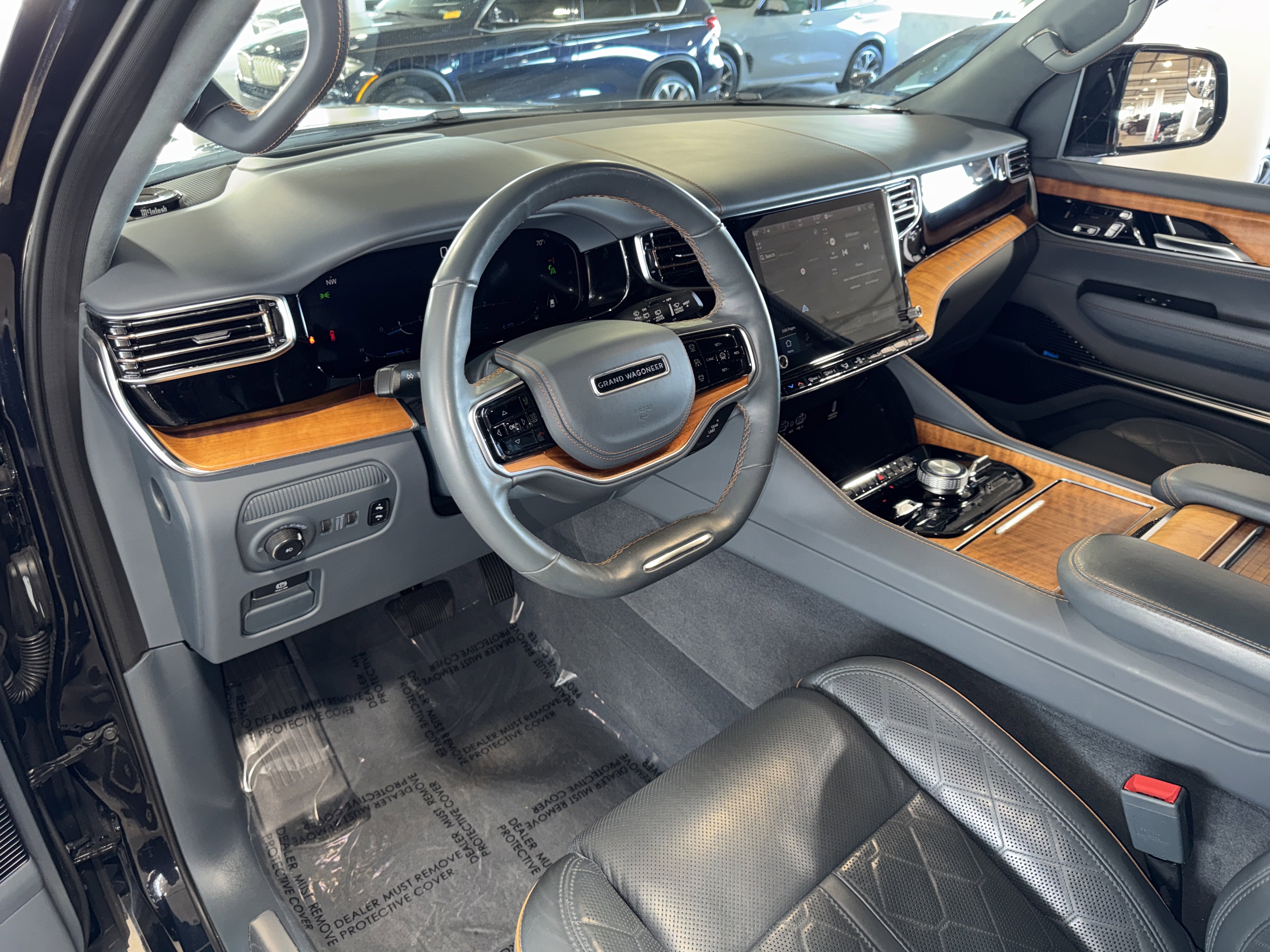 Used 2023 Jeep Grand Wagoneer Series III image 21