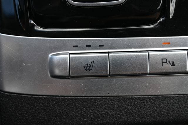 Used 2022 Kia Carnival EX FWD image 33