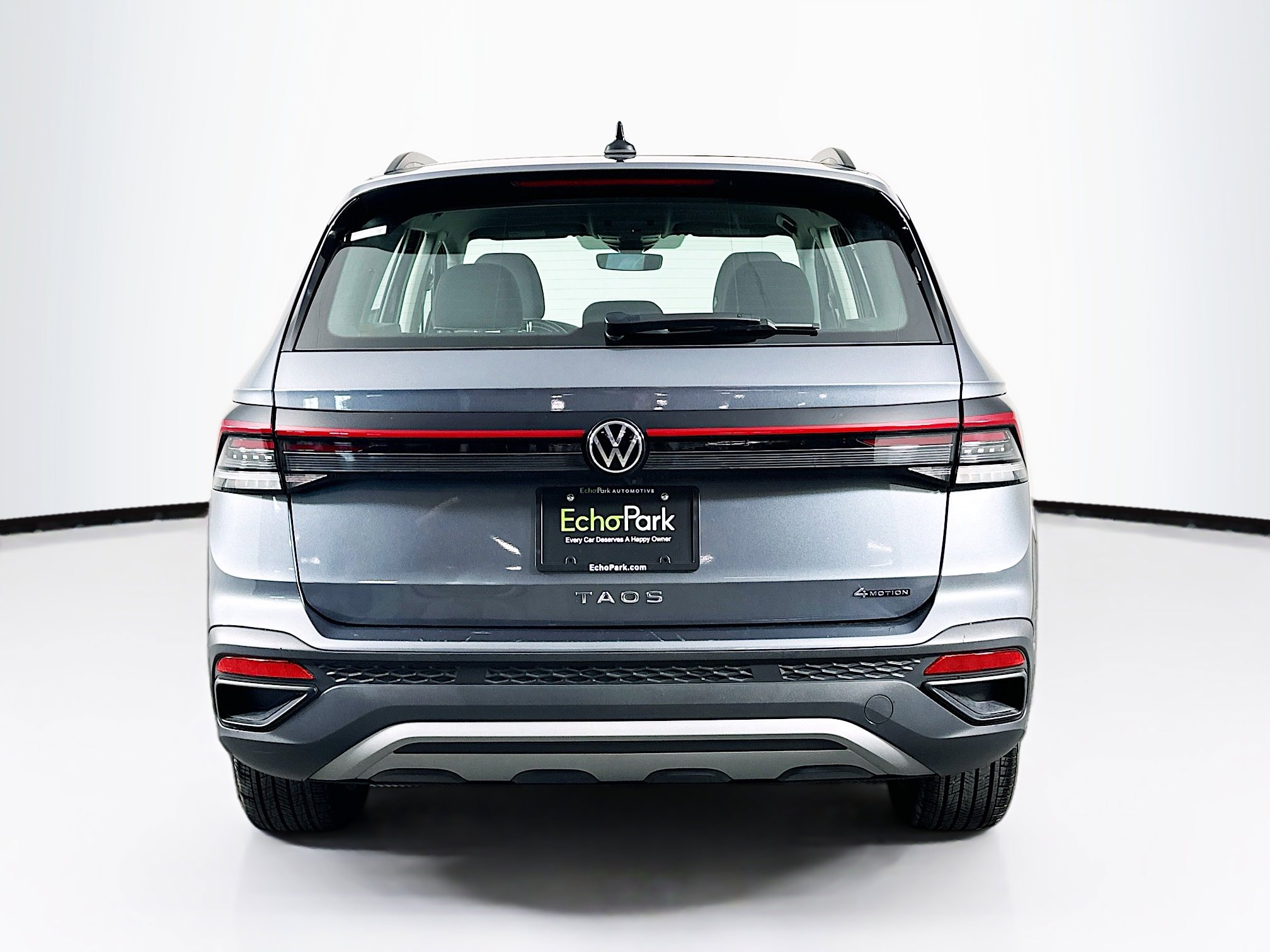 Used 2025 Volkswagen Taos S image 7