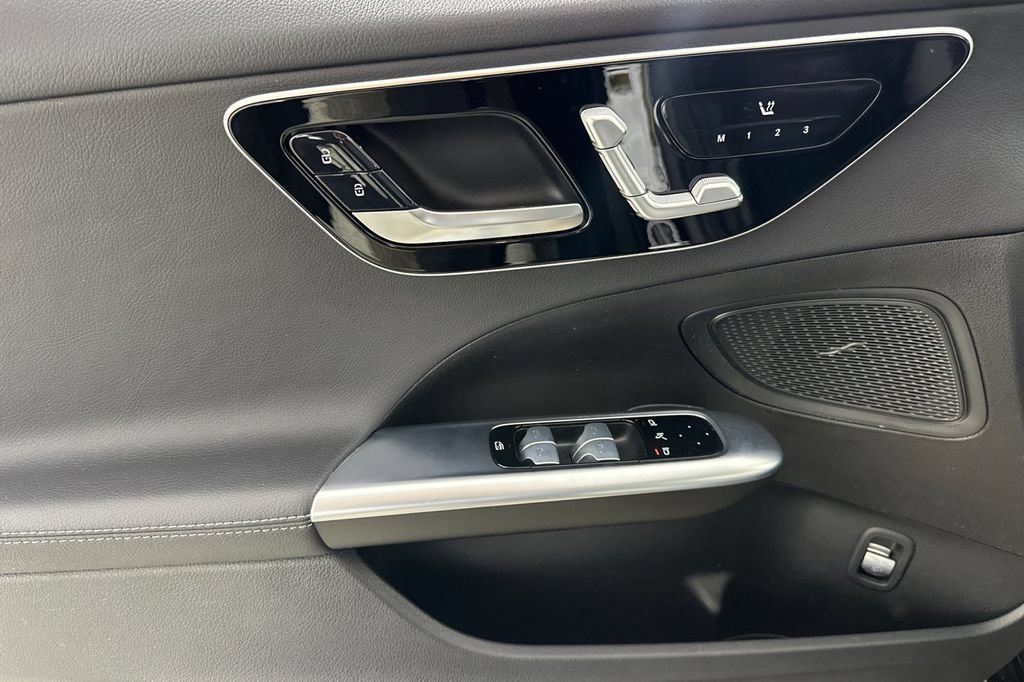 Certified 2023 Mercedes-Benz C 300 Sedan image 12