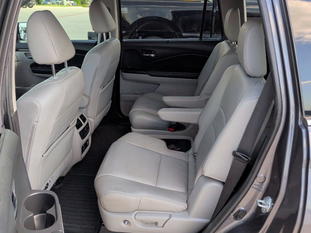 Used 2022 Honda Pilot Touring image 38