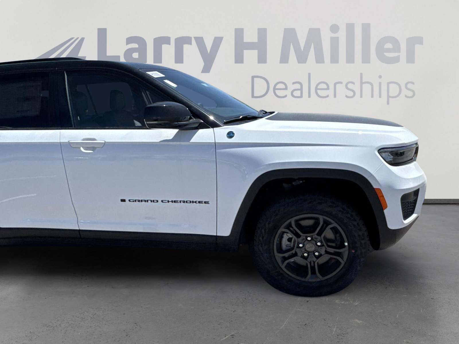 New 2025 Jeep Grand Cherokee Trailhawk AWD/4WD image 15