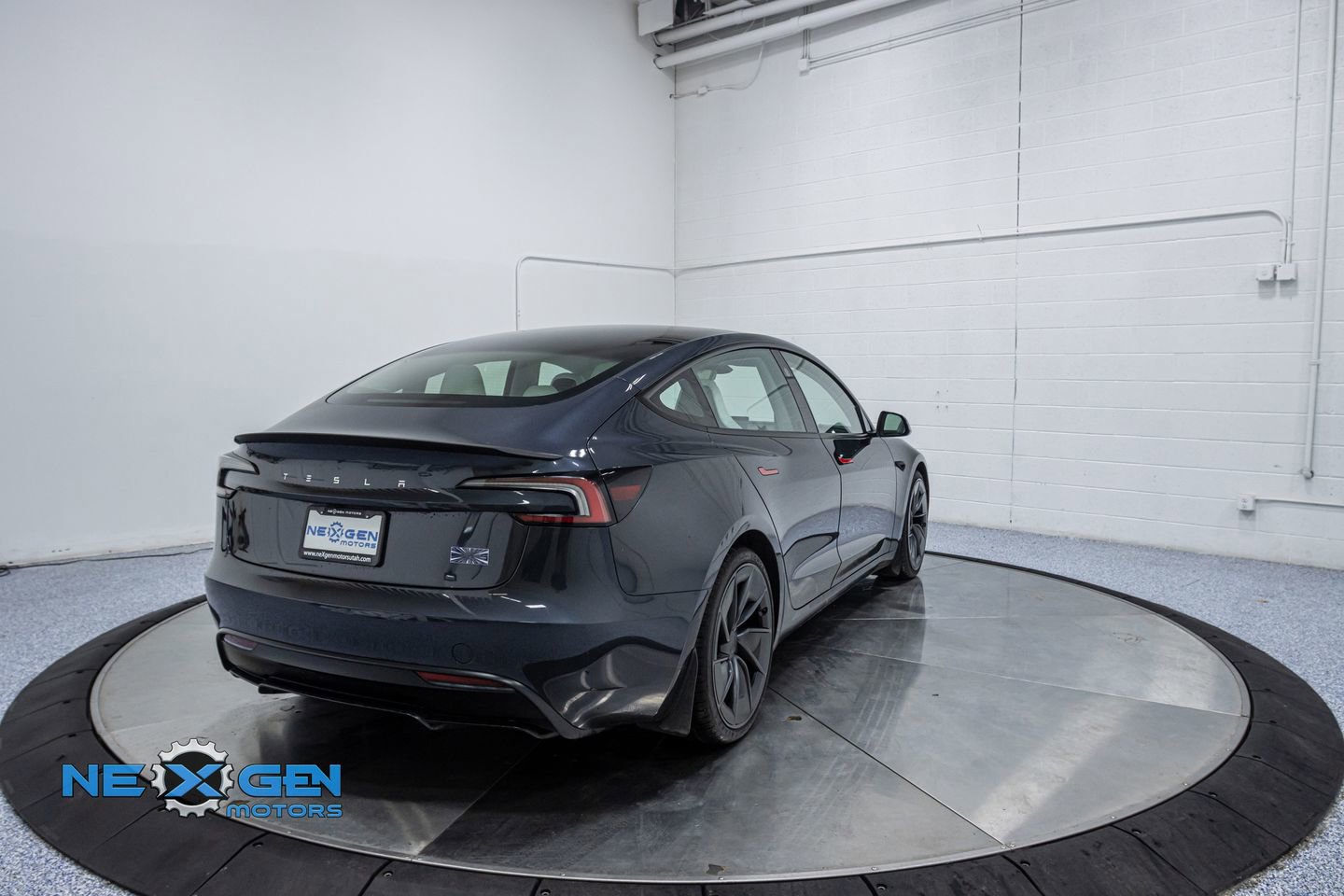 Used 2024 Tesla Model 3 Performance image 7