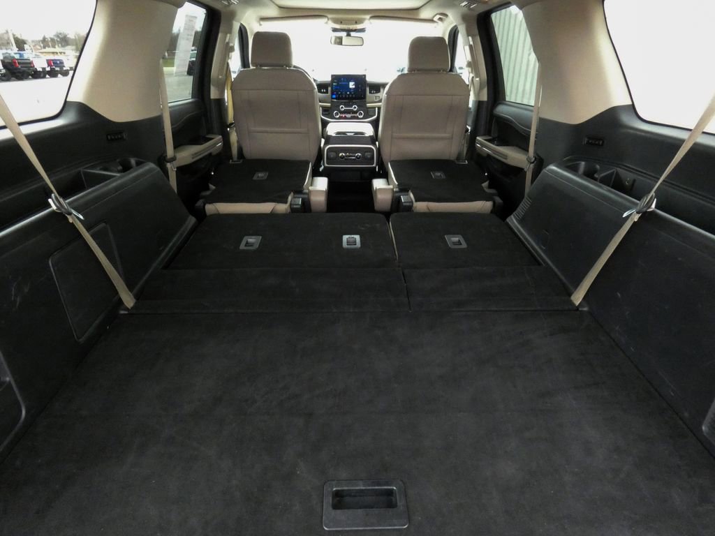 Used 2024 Ford Expedition Max Limited image 36