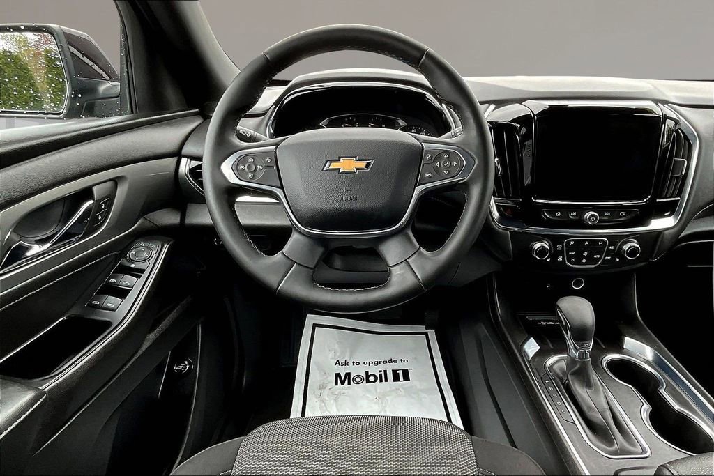 Used 2023 Chevrolet Traverse LT AWD/4WD image 8